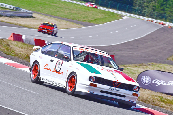 Alfa Romeo GTV 6 3.0 (1986) - Pista & Piloti Pferdsfeld 2024