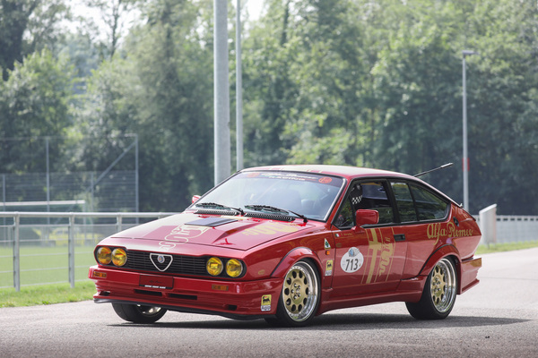 Alfa Romeo GTV6 (1981) - Startfeld 7 "Historische Rennwagen" - Oldtimer GP Brugger Schachen 2024