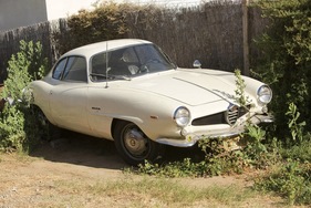 Alfa Romeo Giuiia Sprint Speciale (1965) - an der Bonhams Quail Lodge Auktion vom 14./15. August 2014 als Lot 300