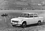 Alfa Romeo Giulia 1300 TI (1966) - man beachte die Jäger im Hintergrund (© Archiv Automobil Revue) Alfa Romeo Giulia 1300 TI (1966) - man beachte die Jäger im Hintergrund (© Archiv Automobil Revue)