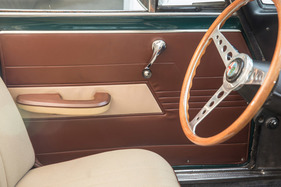 Alfa Romeo Giulia 1300 ti (1967) - die Fenster werden gekurbelt