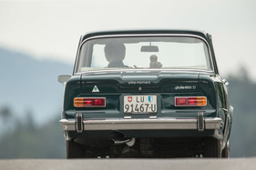 Alfa Romeo Giulia 1300 ti (1967) - gegenüber dem normalen 1300-er-Modell verfügute die TI-Version über eine bessere Ausstattung