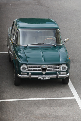 Alfa Romeo Giulia 1300 ti (1967) - nur 1,56 Meter breit