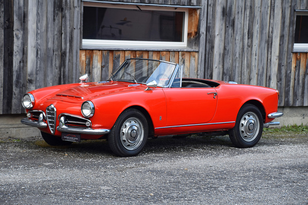 Alfa Romeo Giulia 1600 Spider (1962) - gemeldet als Lot 099 an der Versteigerung der Oldtimer Galerie in Toffen am 30. März 2019