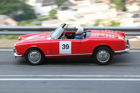 Alfa Romeo Giulia 1600 Spider (1963) - am Kerenzerberg Revival 2015