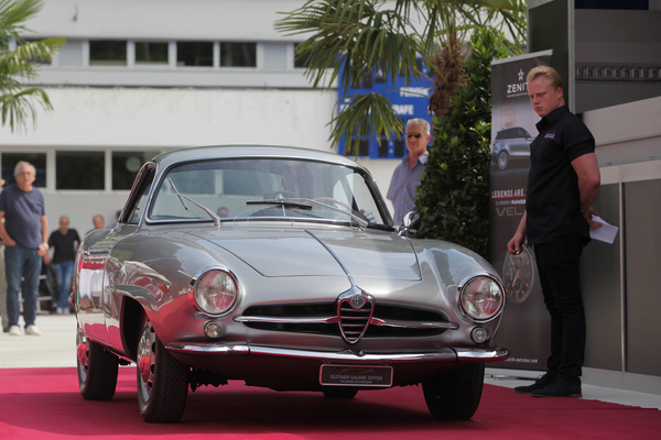 Alfa Romeo Giulia 1600 Sprint Speciale (1964) - als Lot 36 an der Versteigerung der Oldtimer Galerie auf dem Dolder am 16. Juni 2018