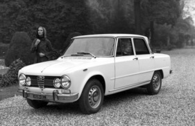Alfa Romeo Giulia 1600 Super (1970) - für Jahre der Inbegriff einer Sportlimousine