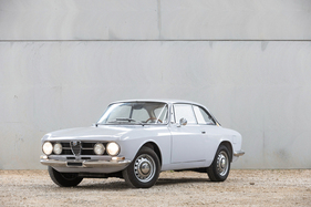 Alfa Romeo Giulia 1750 GTV (1969) - Lot 242 an der RM/Sotheby's Monaco Versteigerung am 10.11. Mai 2024