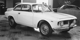 Alfa Romeo Giulia GT Coupé (1963) - Internationale Automobilausstellung (IAA) in Frankfurt 1963 - hübsches Coupé von Giugiaro für Bertone gezeichnet