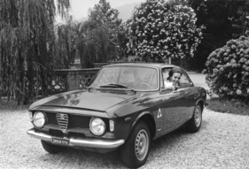 Alfa Romeo Giulia GTA (1966) - auch die rennsportliche Version hat nichts an Eleganz eingebüsst