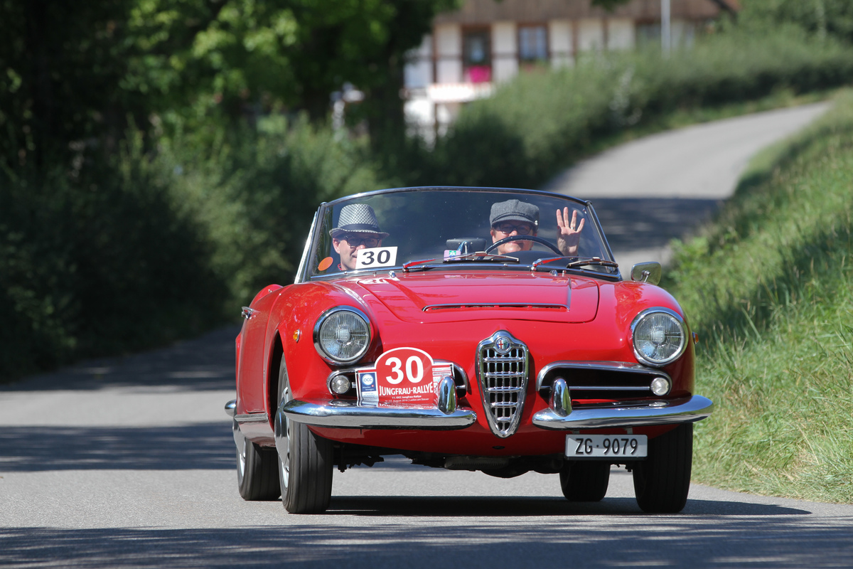 Alfa Romeo Giulia Spider (1963) - at the OCC Jungfrau Rally 2016