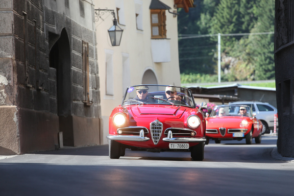 Alfa Romeo Giulia Spider Veloce (1964) - Julius Bär Rallye (Tag 2) - Passione Engadina 2016