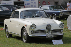 Alfa Romeo Giulia Sprint 1600 (1963) - Klasse "A2 - Années JukeBox 1945-1960" - Concours d'Elégance Suisse Coppet 2017