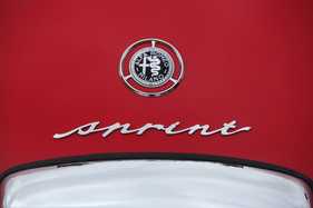 Alfa Romeo Giulia Sprint 1600 - Markenschriftzug und Typenbezeichnung in Schwarz und Chrom - OSMT Zug im September 2017