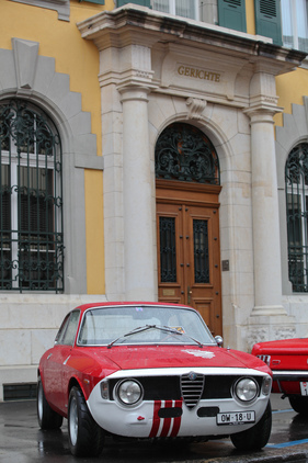 Alfa Romeo Giulia Sprint (1966) - hoffen wir, dass der Wagen die Gerichte nicht beschäftigen wird ... - O-iO 2016