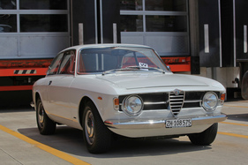 Alfa Romeo Giulia Sprint (1968) - das "Bertone"-Coupé (3. Youngtimer- und Classictreffen Pratteln am 15. Juli 2018)