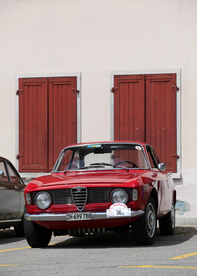 Alfa Romeo Giulia Sprint GT (1964) - am Treffen italienischer Oldtimerautos Italiauto 2013