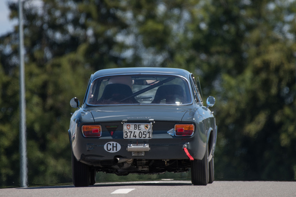 Alfa Romeo Giulia Sprint GT (1965) im Feld Sport- und Tourenwagen 1946-1965 am Grand Prix Suisse Berne Memorial 2018