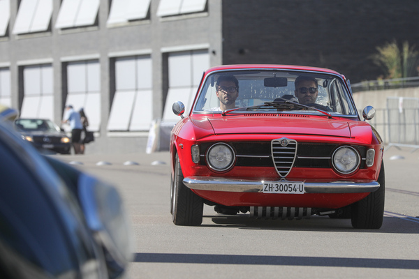 Alfa Romeo Giulia Sprint GT (1967) - bei der Anreise - Older Classics August 2024