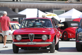 Alfa Romeo Giulia Sprint GT (1967) - genannt "Kantenhaube" - Dolder Classics August 2018