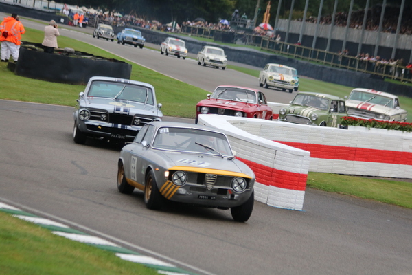 Bild Alfa Romeo Giulia Sprint GTA (1965) - Stippler vor Hill, Jordan und Brundle