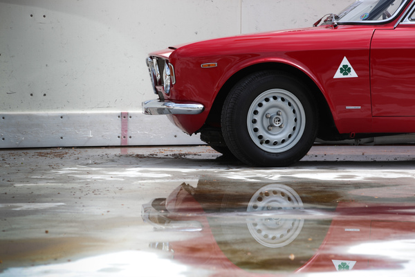 Alfa Romeo Giulia Sprint GTA (1966) - mit herrlichen Magnesiumrädern von Campagnolo