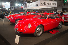 Alfa Romeo Giulia Sprint SZ (1962) - mit Rundheck, auf dem Stand von Lukas Hüni - Rétromobile Paris 2020