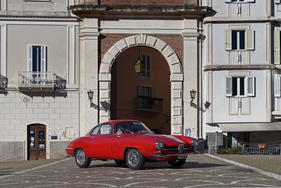 Alfa Romeo Giulia Sprint Speciale (1963) - als Lot 407 an der Bonhams Versteigerung "Les grandes marques du monde au Grand Palais" in Paris 2017