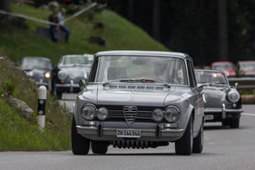 Bild zu Artikel Bildergalerie Lenzerheide Motor Classics 2016 - Feld 1 - Tourenwagen und GT-Fahrzeuge