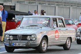 Alfa Romeo Giulia Super (1972) - in Monza - Passione Caracciola 2017