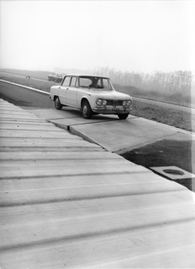 Alfa Romeo Giulia TI (1966) - unterwegs bei Fahrwerkstests