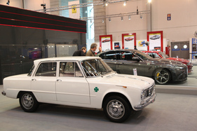 Bild Alfa Romeo Giulia TI Super (1964) - der heisseste Viertürer von Alfa damals soll der neuen Giulia zum Start helfen - Techno Classica 2016