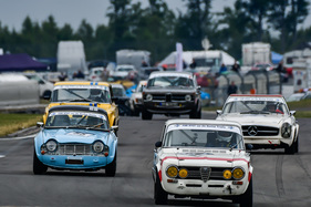 Alfa Romeo Giulia TI Super (1965) - Historische Tourenwagen & GT - Nürburgring Classic 2017