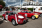 Alfa Romeo Giulia TZ (1964) – Alfa Romeo stand im Zentrum der Fahrzeugparaden – Goodwood Revival 2025