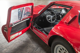 Alfa Romeo Giulia TZ 2 (1965) - narrow and uncomfortable entry (1965)
