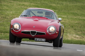 Alfa Romeo Giulia TZ1 (1964) - Platz wurde im Innern keiner verschwendet, aber mehr braucht man auch nicht