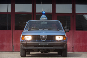 Alfa Romeo Giulietta 1.6 (1980) - traditionelle Formgebung von vorne gesehen