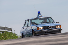 Alfa Romeo Giulietta 1.6 (1980) - wer so um die Ecke kommt, erheischt immer Aufmerksamkeit