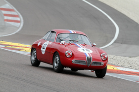 Alfa Romeo Giulietta 1300 SZ 1960 am Grand Prix de l'Age d'Or 2016 in der Kategorie "Trofeo Nastro Rosso"