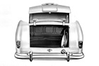 Image: Alfa Romeo Giulietta (1955) - Trunk with spare wheel