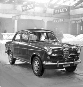 Alfa Romeo Giulietta (1956) - der günstige Alfa ist erstmals in Genf zu sehen - Genfer Autosalon 1956