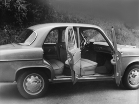 Alfa Romeo Giulietta (1958) - Interieur, rechts Alfa Romeo Giulietta (1958) - Interieur, rechts