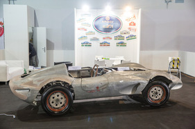 Alfa-Romeo Giulietta (1961) - Barchetta-Version im Aufbau - Auto e Moto d'Epoca 2022