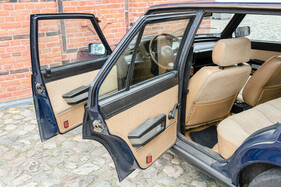 Alfa Romeo Giulietta Nuova 1,6 (1977) – Die Rundumsicht fällt positiv auf.