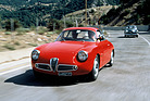 Alfa Romeo Giulietta SZ (1960) - unterwegs mit passender Begleitung