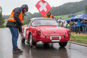 Alfa Romeo Giulietta Spider (1960) - im Feld 2 (GT-Fahrzeuge) an der Bergprüfung Altbüron 2015