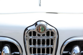 Alfa Romeo Giulietta Spider (1962) - am Treffen italienischer Oldtimerautos Italiauto 2013