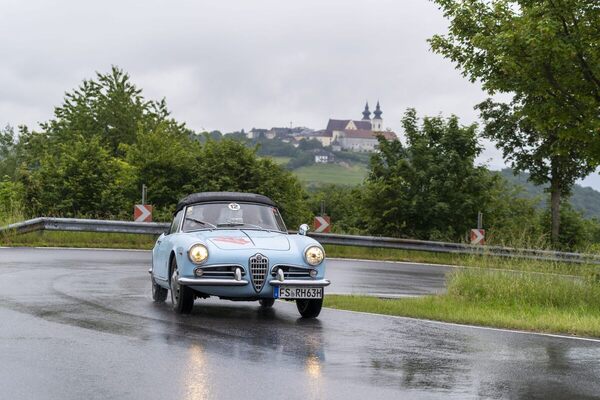 Alfa Romeo Giulietta Spider auf der Rundfahrt - Alfa Classic Wachau 2024