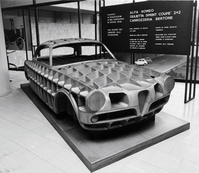 Alfa Romeo Giulietta Sprint (1954) - Maquette - Holzgerippe