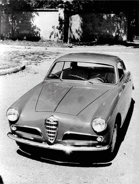Alfa Romeo Giulietta Sprint (1954) - adrettes Coupé